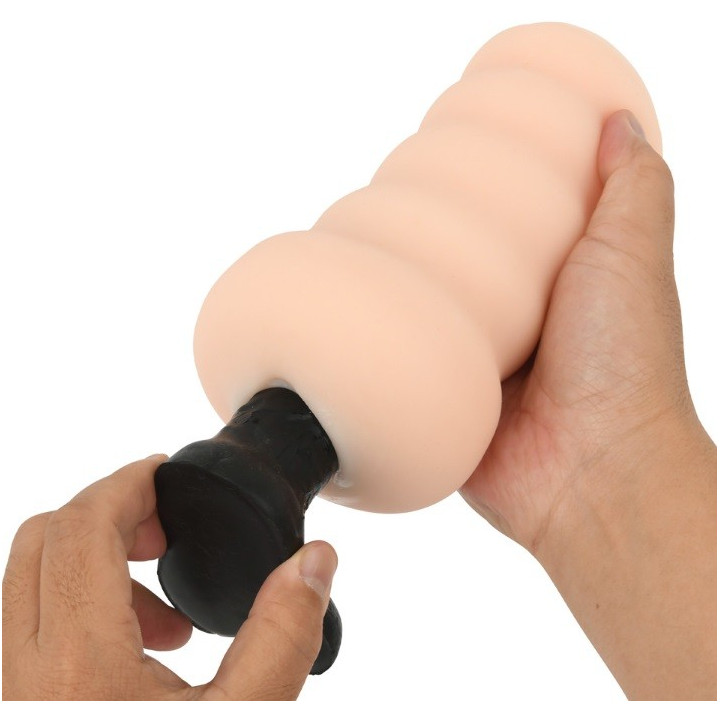 Angel's sticky ultra-structured folds